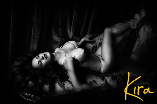  the sweeping trend of Boudoir photography and portraits
